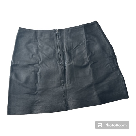 Genuine Leather French Mini Skirt - Picture 2 of 9